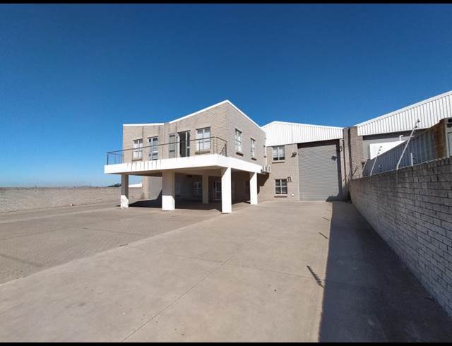 700M² WAREHOUSE TO LET IN FISANTEKRAAL