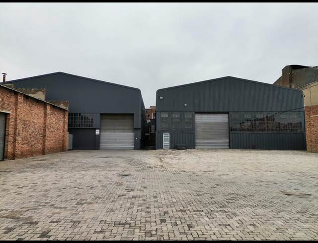 3,000M² WAREHOUSE TO LET IN BENROSE