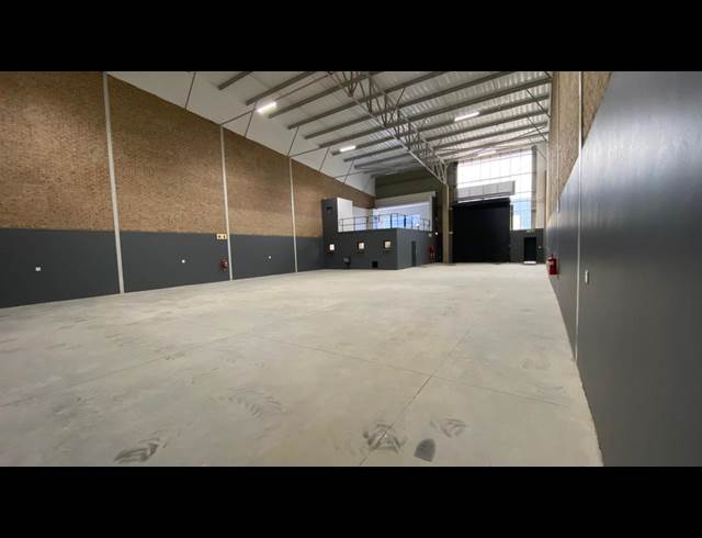 529M² WAREHOUSE TO LET IN SAMRAND BUSINESS PARK