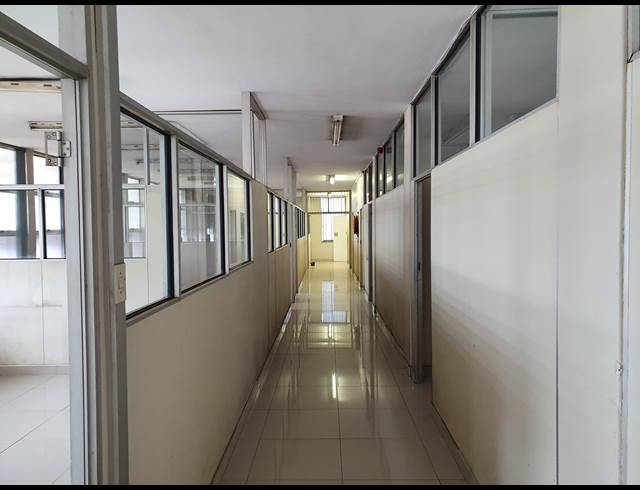 300M² OFFICE TO LET IN ALBERTON NORTH