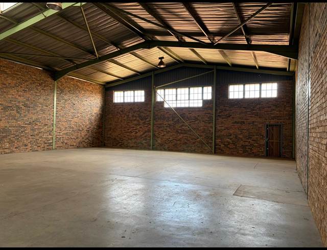 410M² WAREHOUSE TO LET IN PROLECON