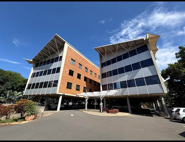 453M² OFFICE TO LET IN LA LUCIA RIDGE