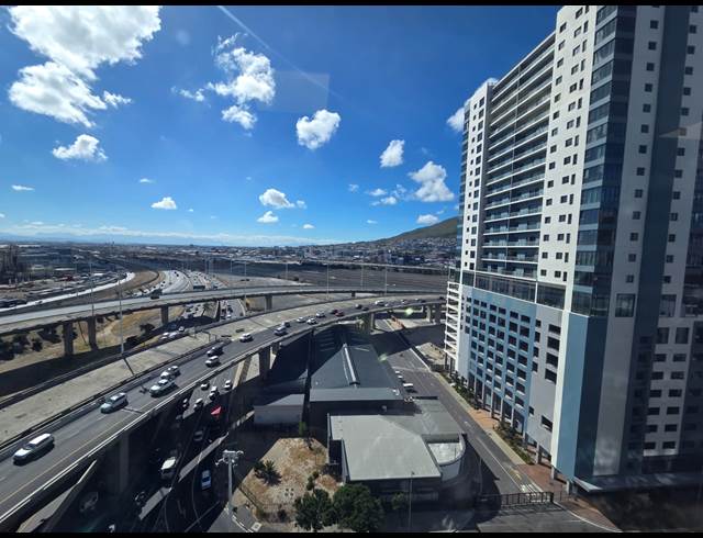 1,660M² OFFICE TO LET IN CAPE TOWN CITY CENTRE
