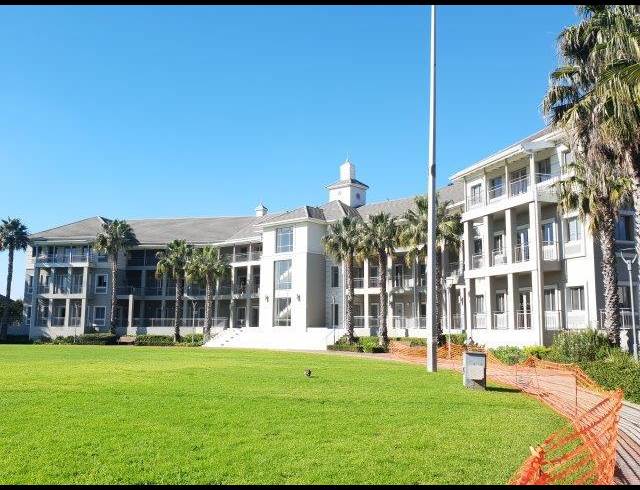 128M² OFFICE TO LET IN CENTURY CITY