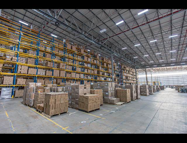 29,677M² WAREHOUSE TO LET IN PROSPECTON INDUSTRIAL