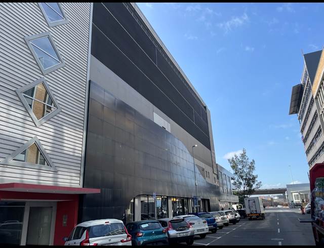 2,402M² BUILDING TO LET IN CAPE TOWN CITY CENTRE