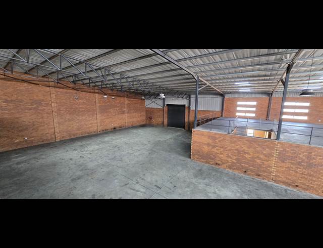 2,848M² WAREHOUSE TO LET IN ORMONDE