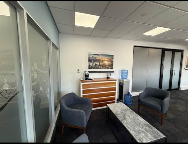 502M² OFFICE TO LET IN CLAREMONT