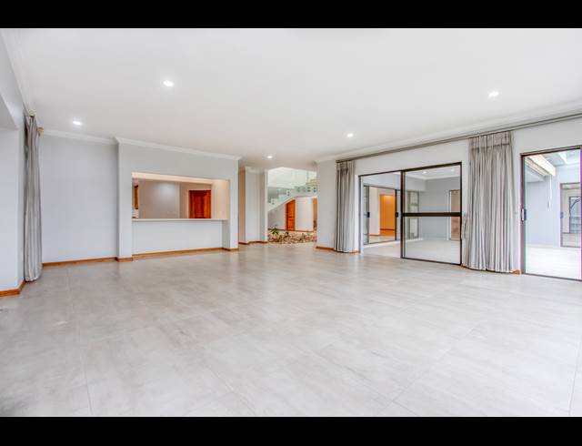 4 BEDROOM HOUSE TO LET IN DAINFERN GOLF ESTATE