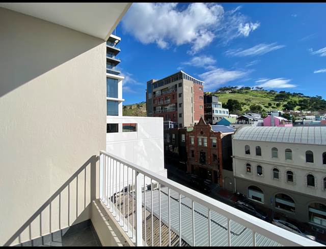 1 BEDROOM APARTMENT TO LET IN DE WATERKANT