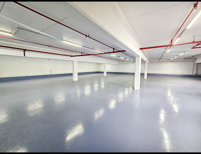 632M² FACTORY TO LET IN WESTMEAD