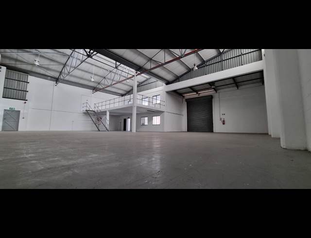 480M² WAREHOUSE TO LET IN AIRPORT INDUSTRIA