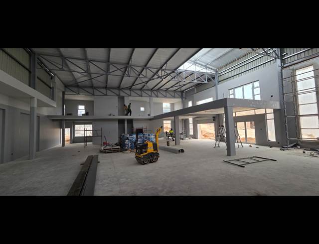 517M² WAREHOUSE TO LET IN RIVERSIDE PARK