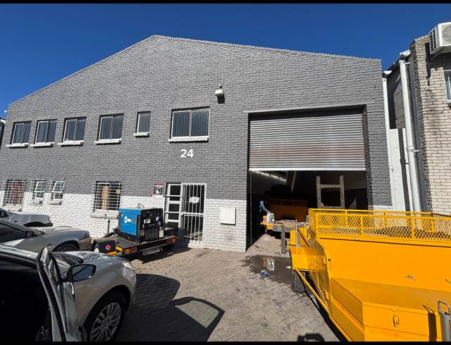 440M² WAREHOUSE TO LET IN BRACKENFELL INDUSTRIAL