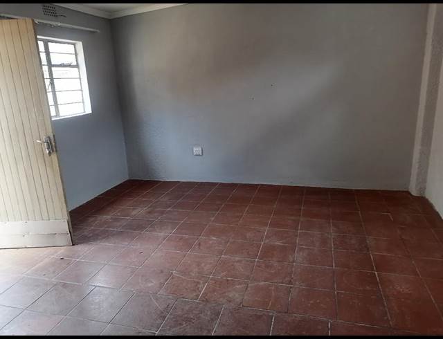 1 bed property to rent in TURFFONTEIN