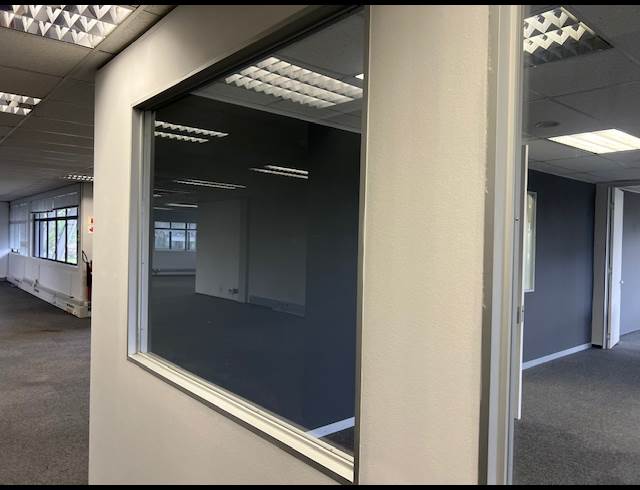 470.60M² OFFICE TO LET IN PAROW NORTH