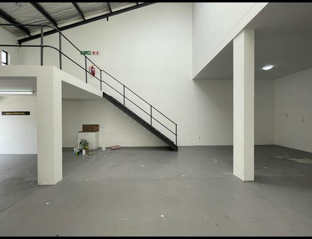 147M² WAREHOUSE TO LET IN BARBEQUE DOWNS