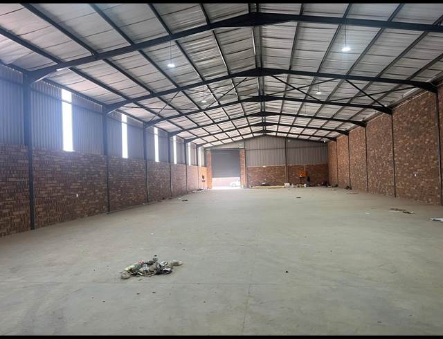 816M² WAREHOUSE TO LET IN JOHANNESBURG CENTRAL