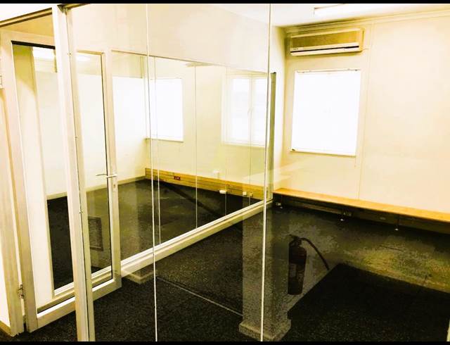 200M² OFFICE TO LET IN FORESHORE