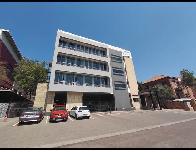 444M² OFFICE TO LET IN MIDRIDGE PARK