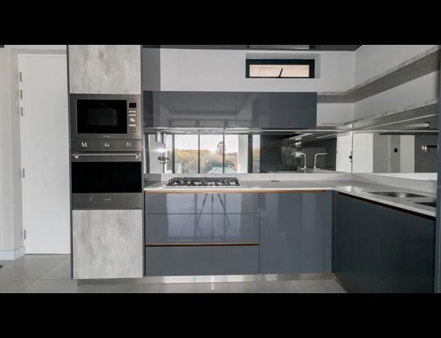 2 BEDROOM PROPERTY TO RENT IN HOUGHTON ESTATE