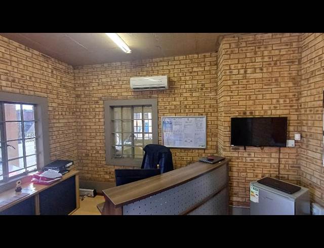 INDUSTRIAL PROPERTY TO RENT IN HENNOPSPARK