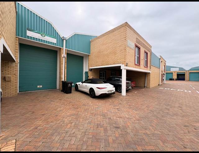 300M² WAREHOUSE TO LET IN MARCONI BEAM INDUSTRIA