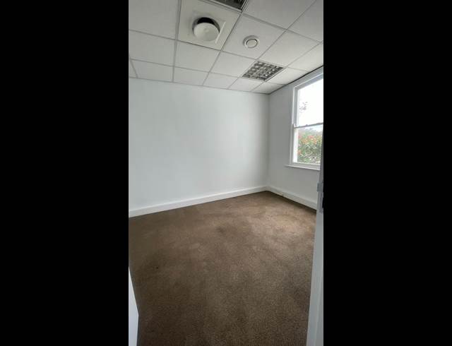 529M² OFFICE TO LET IN WINDERMERE