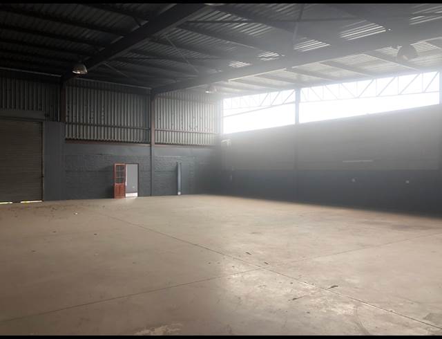 489M² WAREHOUSE TO LET IN ALLANDALE