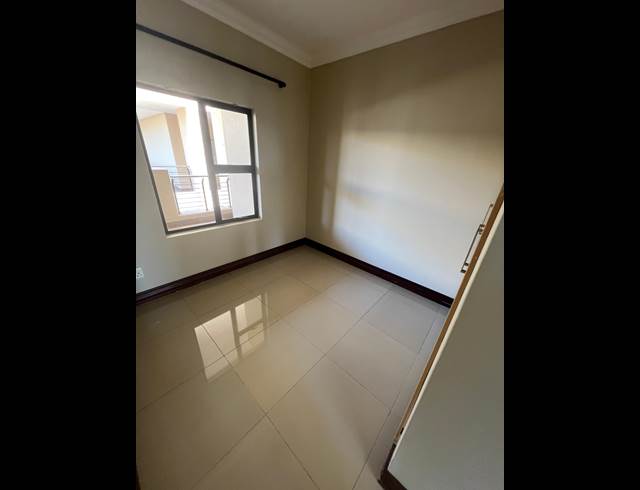 2 BEDROOM APARTMENT TO LET IN UMHLANGA RIDGE