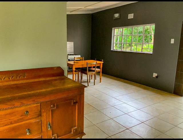 2 BEDROOM PROPERTY TO RENT IN KLOOF