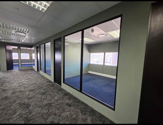 956M² OFFICE TO LET IN CAPE TOWN CITY CENTRE