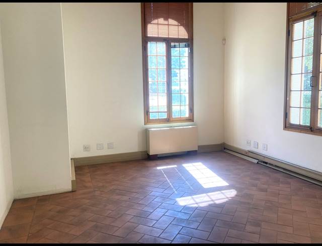 450M² OFFICE TO LET IN PARKTOWN