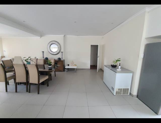 3 BEDROOM FREESTANDING TO LET IN SANDRINGHAM