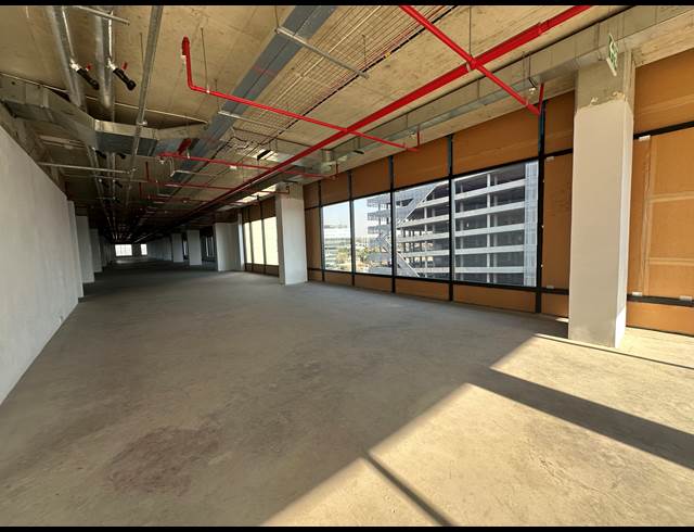 1,827M² OFFICE TO LET IN SANDTON CENTRAL