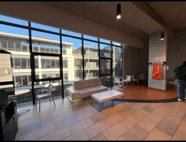 5,141M² OFFICE TO LET IN CAPE TOWN CITY CENTRE