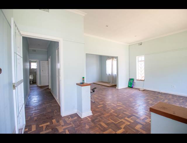 3 BEDROOM HOUSE TO LET IN PRIMROSE HILL