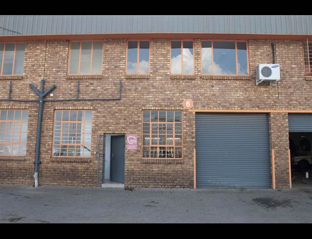 413M² OFFICE TO LET IN KYA SANDS