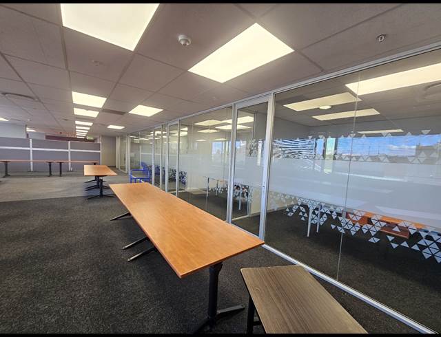 321M² OFFICE TO LET IN CENTURY CITY