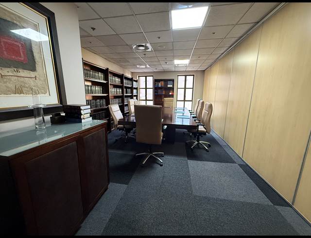 583M² OFFICE TO LET IN ROSEBANK