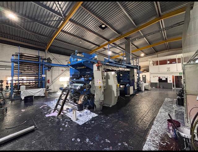 778M² WAREHOUSE TO LET IN SPRINGFIELD