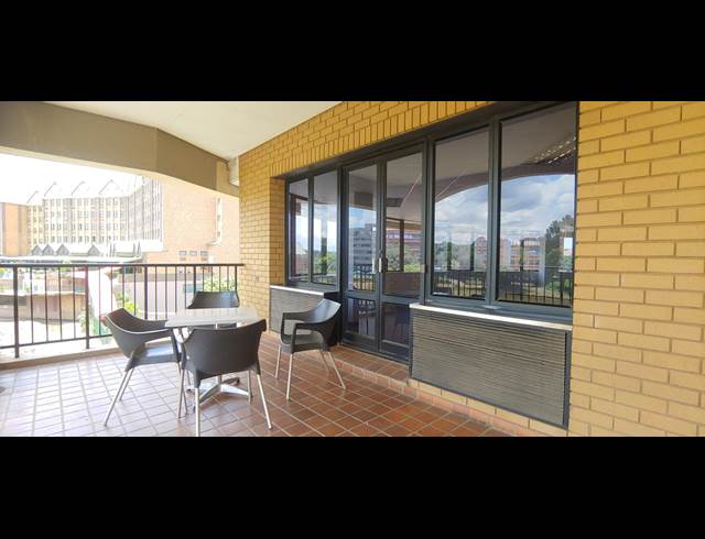 2,000M² OFFICE TO LET IN CENTURION CENTRAL