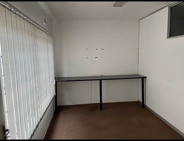72M² OFFICE TO LET IN PINETOWN CENTRAL