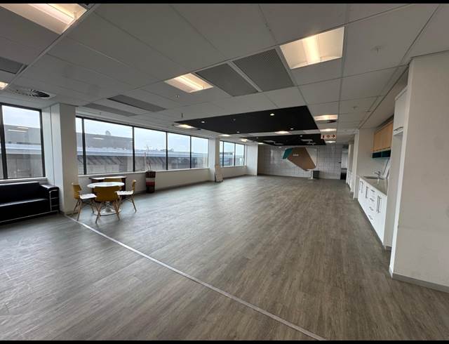 717M² OFFICE TO LET IN ROSEBANK