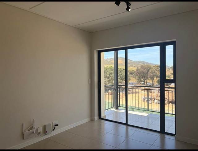 1 BEDROOM PROPERTY TO RENT IN RICHWOOD