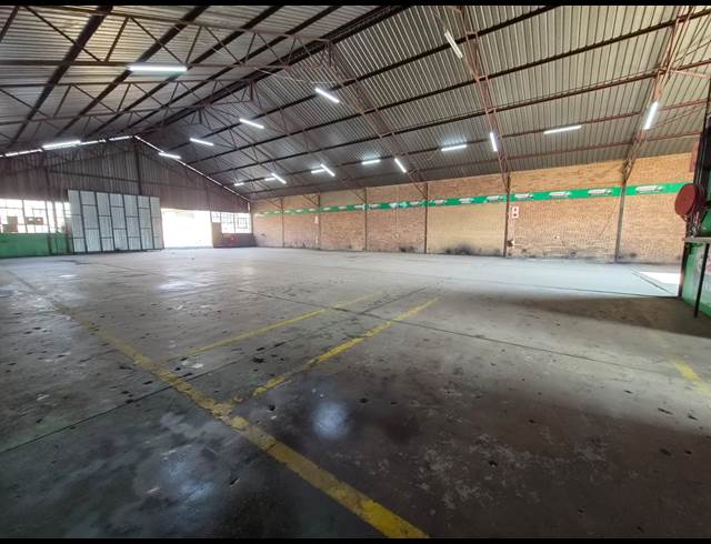 600M² WAREHOUSE TO LET IN ISANDO
