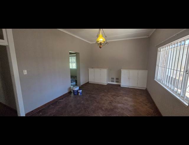 171M² OFFICE TO LET IN NELSPRUIT EXT 1