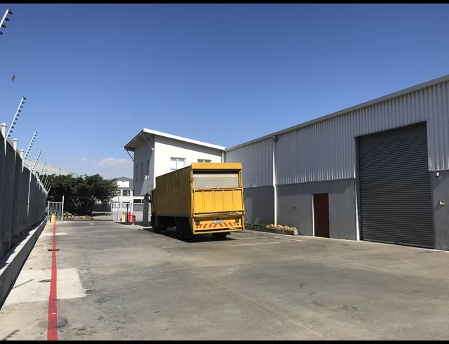 485M² WAREHOUSE TO LET IN PAROW INDUSTRIAL