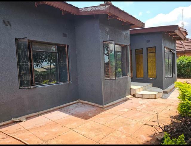 3 BEDROOM PROPERTY TO RENT IN SIBASA