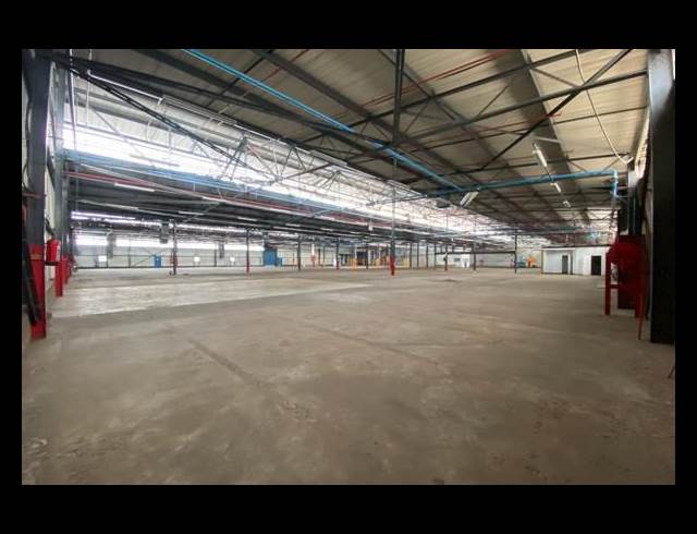 5,775M² WAREHOUSE TO LET IN ANDERBOLT